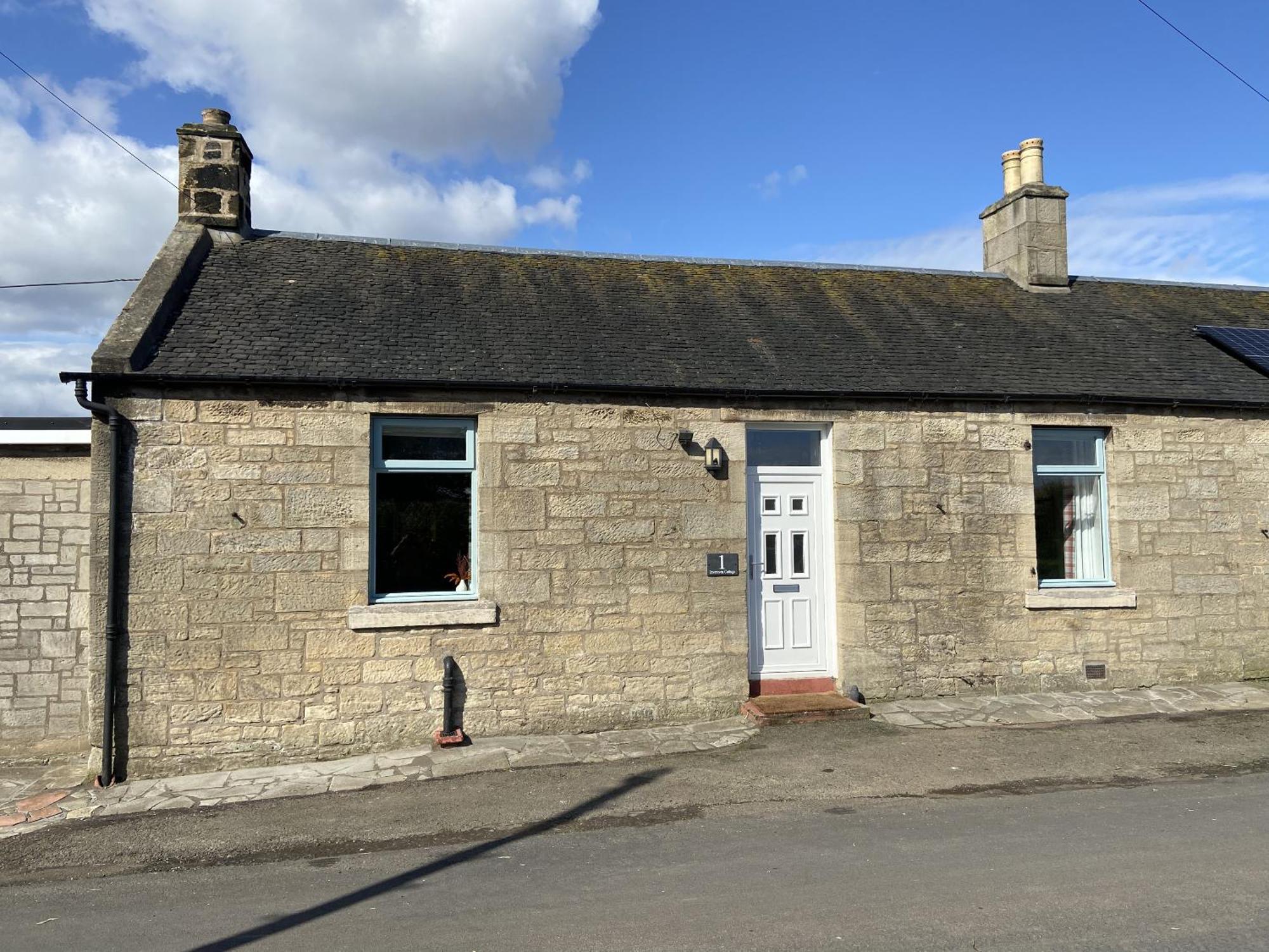1 Inveravon Cottage ฟัลเคิร์ก ภายนอก รูปภาพ
